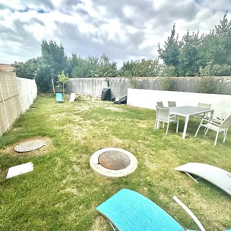 Proche Gare, T3 Pour 5 Personnes * La Rochelle (Charente-Maritime)